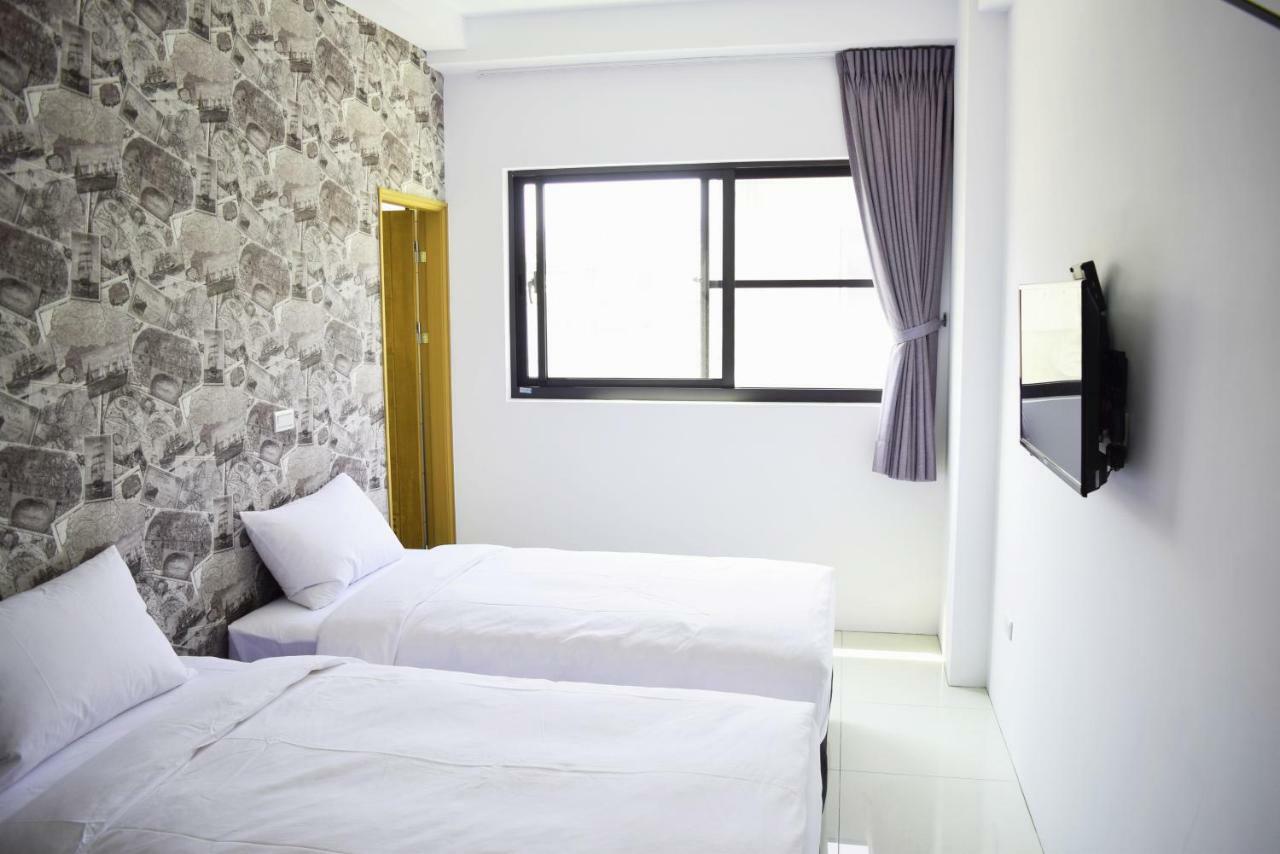 108 House Inn Tainan Dış mekan fotoğraf
